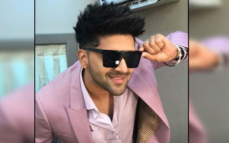 Guru Randhawa Shares A Breathtaking Shot At A Picturesque Location; Says ‘Nature Is An Art’