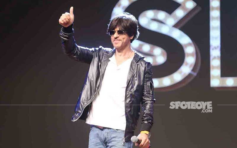 Shah Rukh Khan Is Feeling The Love As Fans Trend #29GoldenYearsOfSRK; Actor Says ‘Realised It’s More Than Half My Life In The Service Of Hoping To Entertain You All’