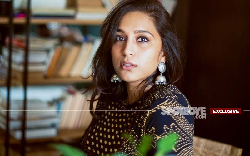 Grahan Actress Zoya Hussain: 'I Think It's So Stupid If You Confine Yourself To Only One Industry In Today's Time' - EXCLUSIVE