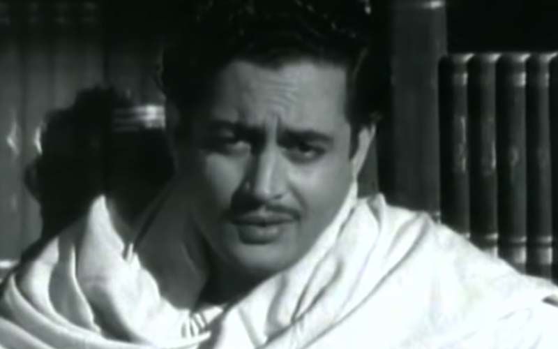 On Guru Dutt's Birth Anniversary, Here Are 5 UNKNOWN Facts About The Legend