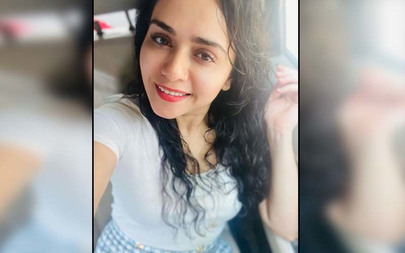 Amruta Khanvilkar To Soon Start Her Personal Tete-Tete Channel On Youtube