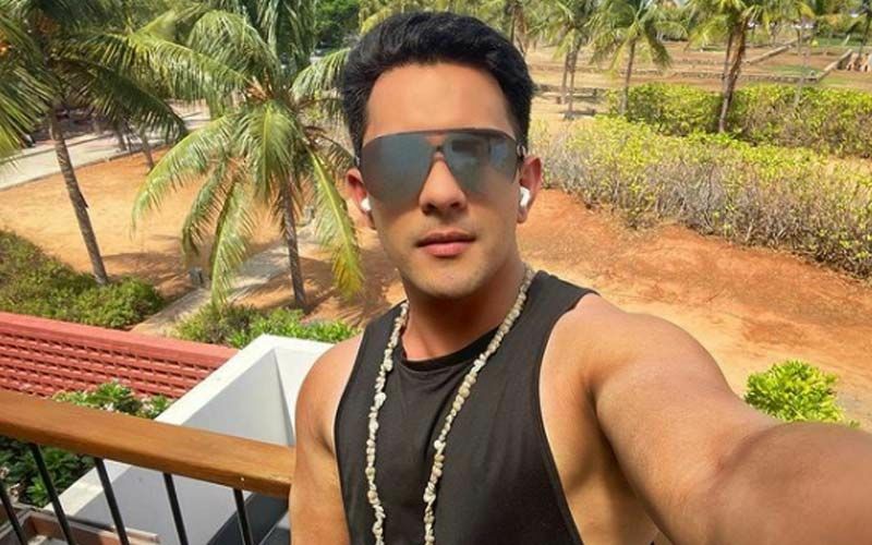 Aditya Narayan Breaks Silence After Hitting Fan And Throwing His Phone Away During Live Concert: I Am Answerable To The Almighty