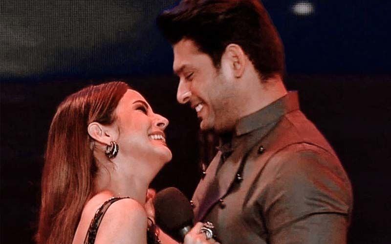 Sidharth Shukla Death: THIS Video Of Shehnaaz Gill Screaming 'Sidharth' And Running Towards The Ambulance Will Make You Choke With Emotions