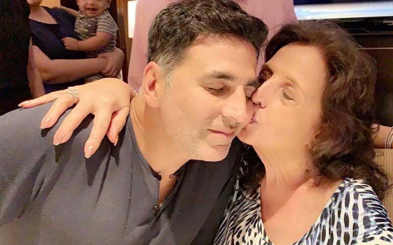 Happy Birthday Akshay Kumar: Actor Believes His Mother, Who Passed Away A Day Prior, Is Wishing Him 'From Up There'; Says, 'Life Goes On'