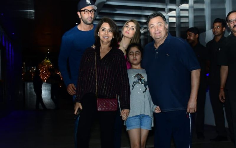 Rishi Kapoor Asks Paps To Behave, Says  'Chilana Nahi' As He Steps Out With Ranbir Kapoor And Fam - VIDEO