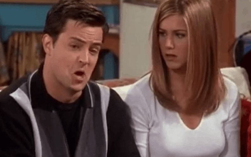 Chandler Matthew Perry Copies Rachel Jennifer Aniston, Makes His First Insta Post Dedicated To FRIENDS