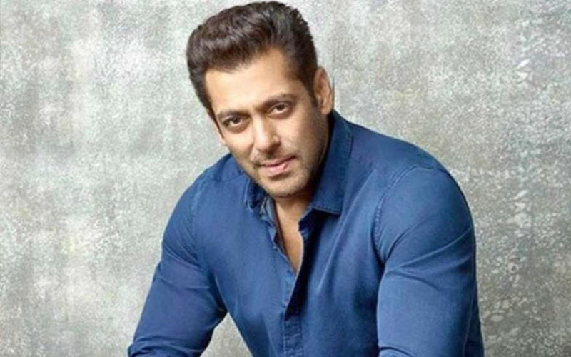 Salman Khan Completes 31 Years In Bollywood; Thanks Fans For Supporting Him But His Throwback Picture Steals The Show