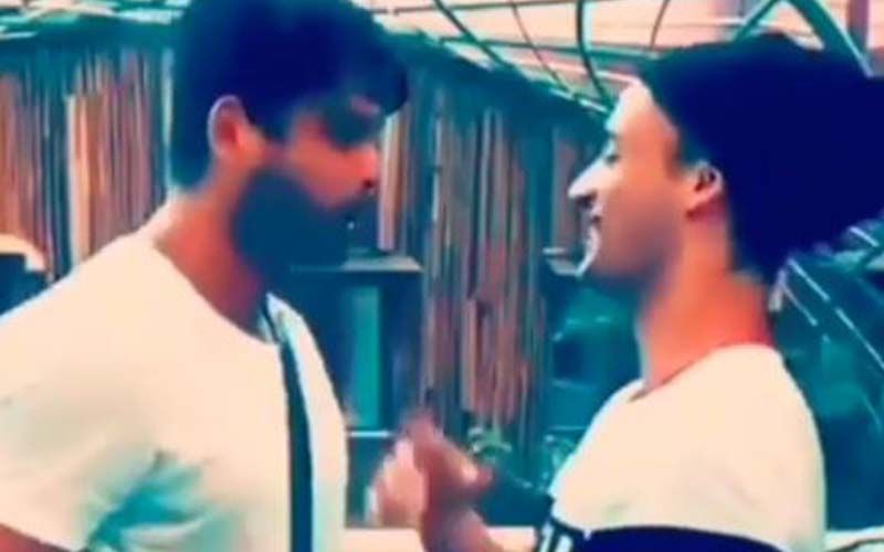 Bigg Boss 13 Throwback: When Sidharth Shukla-Asim Riaz Were Best Buds And Enjoyed A Game Of Kho Kho - WATCH