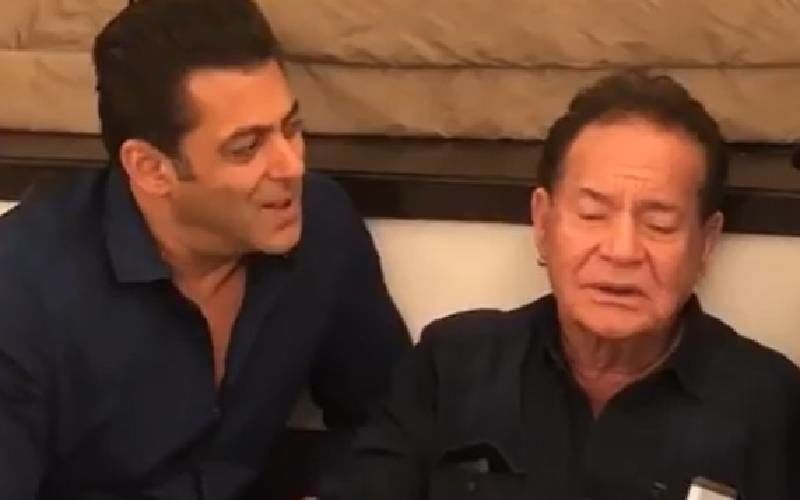 Salim Khan Agrees With Salman Khan's 'Jo Dar Gaya, Woh Bach Gaya’ Remark Amidst Coronavirus Lockdown; Duo In Touch Via Video Calls