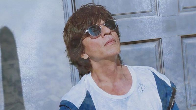 #SpookSRK: Shah Rukh Khan Asks Fans And ‘Ghosts’ To Make And Send Horror Films; Lucky Ones Get To Video Call Him