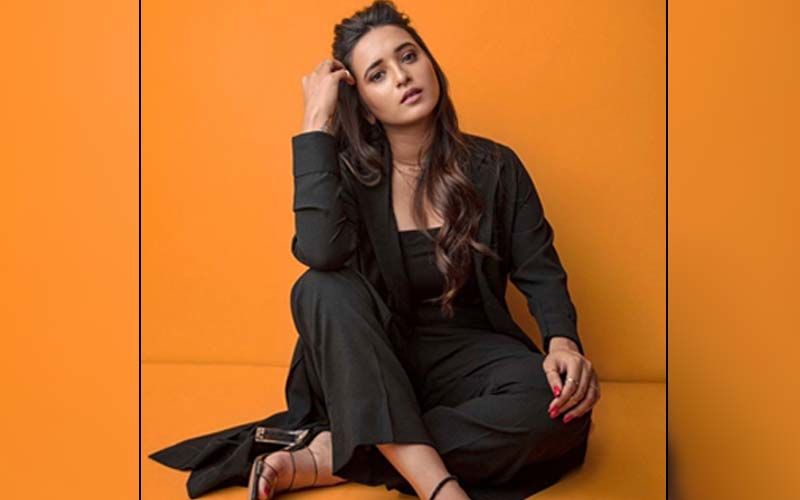 Triple Seat Star Shivani Surve Sets Your Heart Racing In This Killer Black Outfit