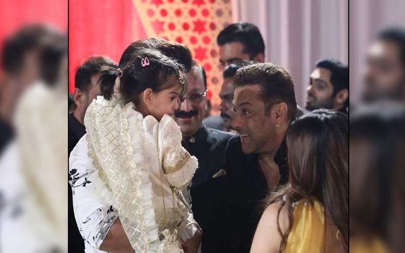 AWW! Salman Khan Plays With Jay Bhanushali's Daughter Tara As He Tries To Make Her Laugh And It's Beyond Cute -SEE PICS