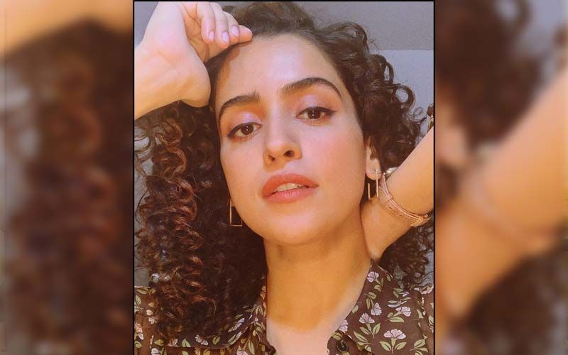 Sanya Malhotra Stuns In A Black Saree As She Grooves To Arijit Singh's Song 'Lamha' From Pagglait; WATCH