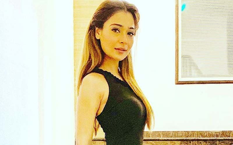 Bidaai Fame Sara Khan Has Found Love Again, Actor Is Dating THIS Guy-DEETS BELOW!