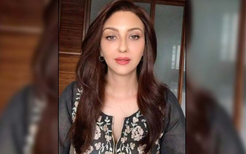 Bhabi Ji Ghar Par Hai's Saumya Tandon REVEALS The Reason Behind Quitting The Show; 'I Am A Thinking Actor And Do Not Feel The Need To Be Seen On Television Every Day'