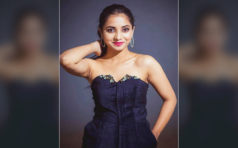 Stunning Diva Sayali Sanjeev Flaunts Her Luscious Beauty In This Black Off-Shoulder Dress