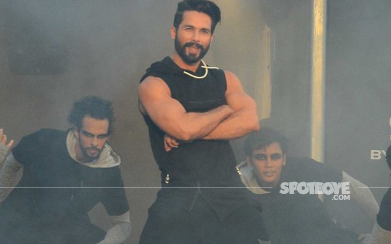 Shahid Kapoor Sets The Stage On Fire As He Launches His Clothing Brand