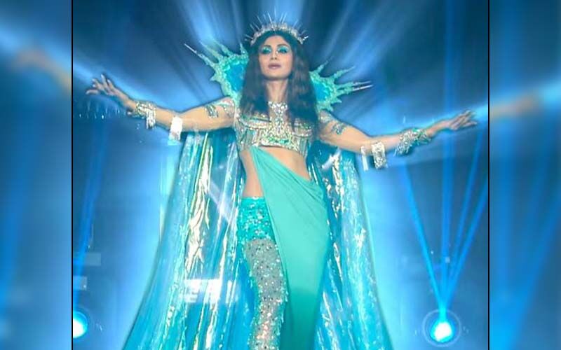 Super Dancer Chapter 4 Finale PROMO: Shilpa Shetty Mesmerises Everyone With Her Moves As She Dances To The Song 'Nadiyon Paar'-WATCH