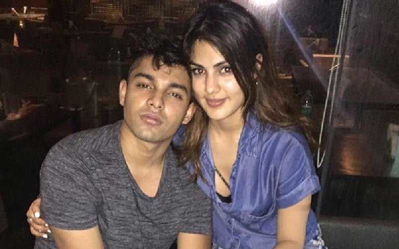 Rhea Chakraborty And Brother Showik Chakraborty Likely To File Their Bail Application In High Court Today - REPORTS