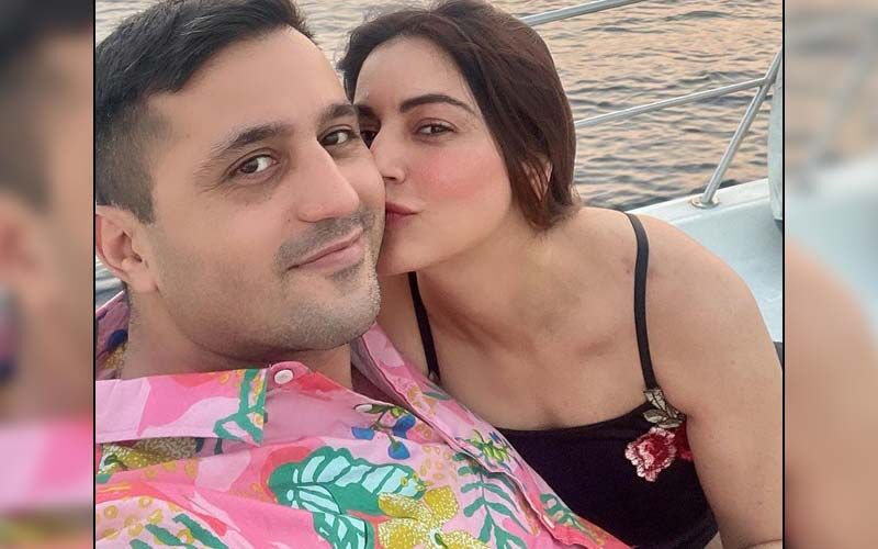 Shraddha Arya Alerts Fans About Her Husband Rahul Nagal's Fake Profile On Instagram; Requests Them To Unfollow The Imposter