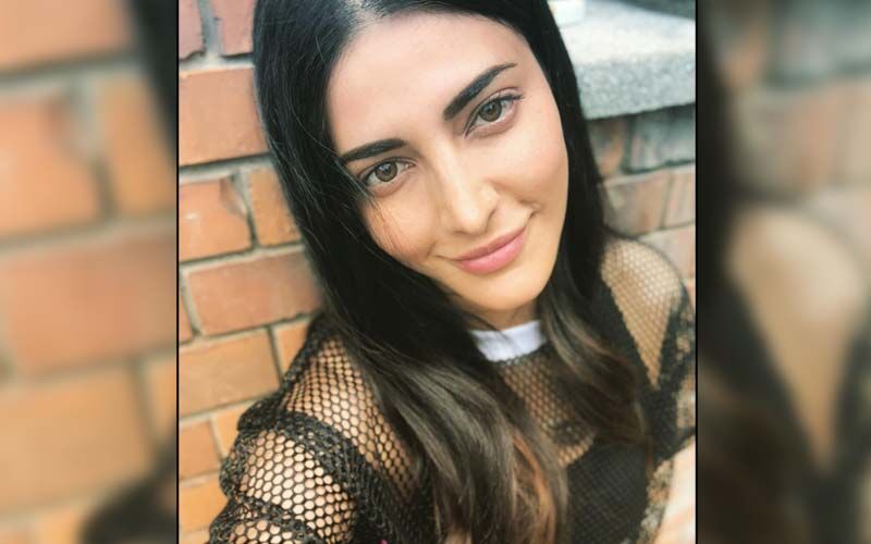 Shruti Haasan Gives A Savage Reply To A Fan Asking Her About The Number Of Break-ups She Has Been Through