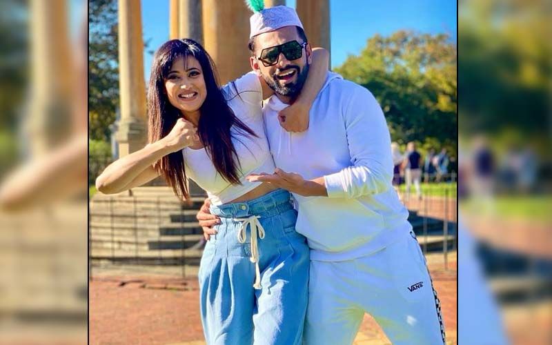 Khatron Ke Khiladi 11: Rahul Vaidya And Shweta Tiwari Twin In White In Latest Photos; Singer Says 'Ye Ladki Fire Hai'