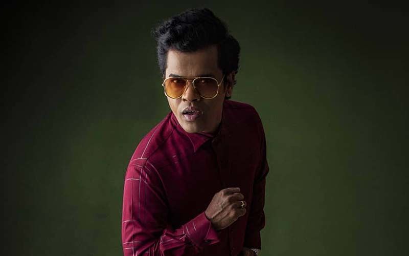 Style Icon Siddhart Jadhav Looks Playful And Smart In His New Fun Photoshoot
