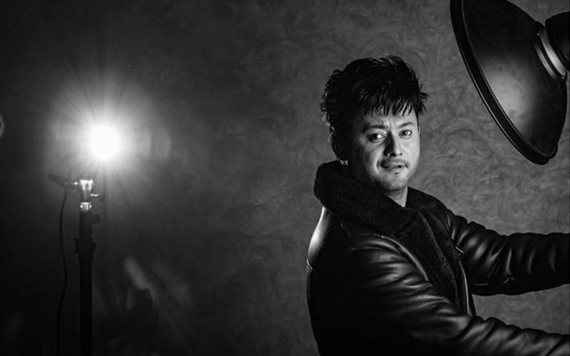 Swwapnil Joshi's Photoshoot Is Making A Fashion Statement