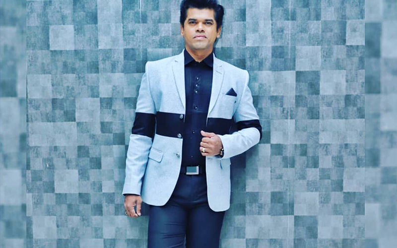 Siddharth Jadhav's New Photoshoot Is Setting A Fashion Statement