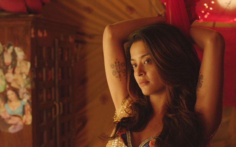 Surveen Chawla On Being Pregnant While Shooting For Sacred Games: My Character Was “Damaged,” “Wanted To Run Away From It”