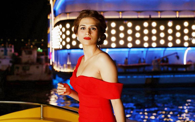 Shraddha Das Shares Her Shooting Diaries In Wakhra Style, Watch The Video Here