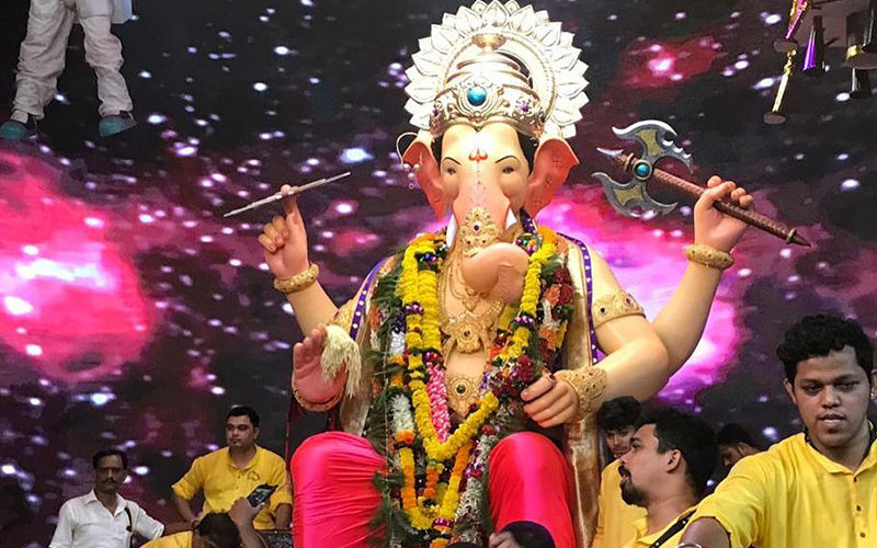 Ganpati Visarjan 2019: Marathi Celebs Bid Adieu To Their Favourite Bappa