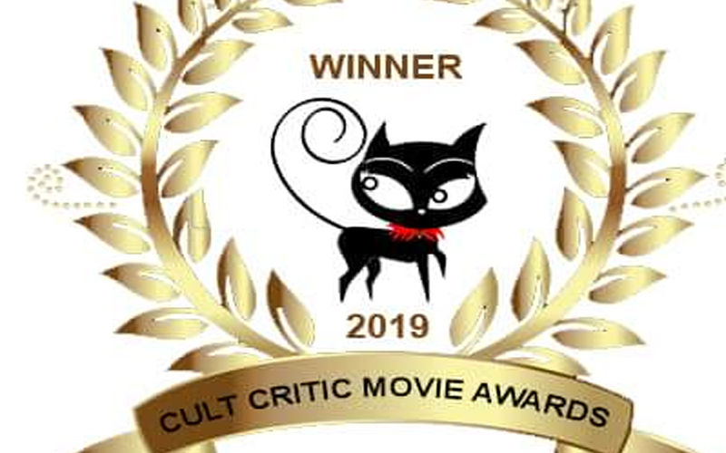 Sabyasachi Bhowmick’s Teen Kanya Wins Outstanding Achievement Award At Cult Critic Movie Awards