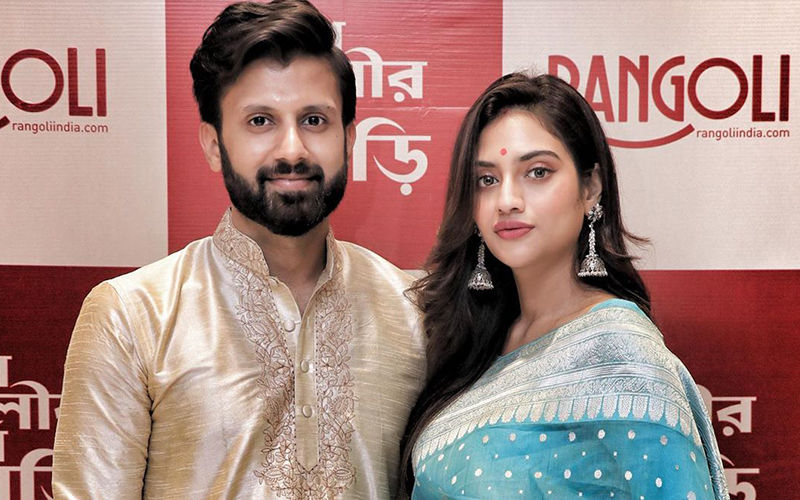 Nusrat Jahan And Nikhil Jain Makes For A Picture Perfect Couple In This New Pic