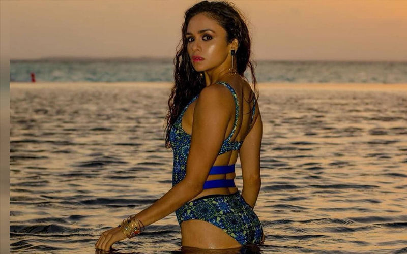 Mohit Suri's Malang: Amruta Khanvilkar’s Shares Photo From The Shoot And Fans Are Excited About The Film