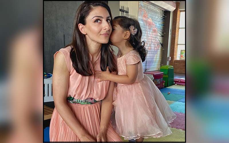 Soha Ali Khan Birthday Special: 5 Snapshots Of Soha And Her Daughter Inaaya That Prove She Is the Best Mommy In Town