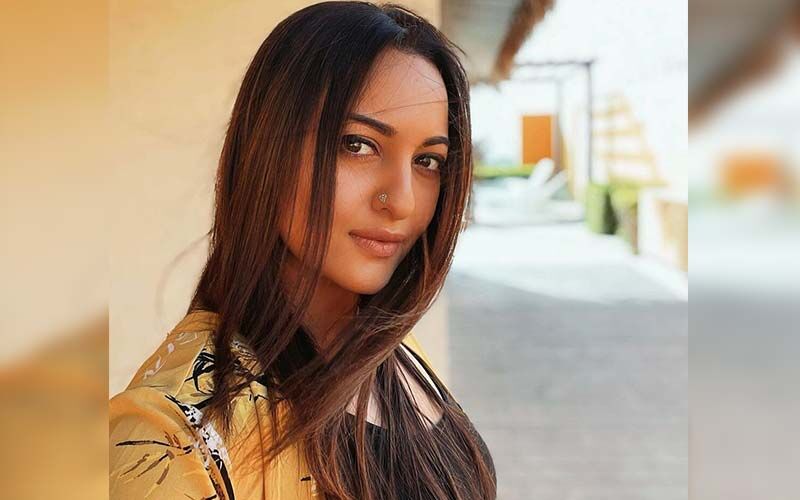Sonakshi Sinha Calls ‘Insider vs Outsider’ Debate ‘Useless’, Reveals Even Star Kids Lose Out On Films Too