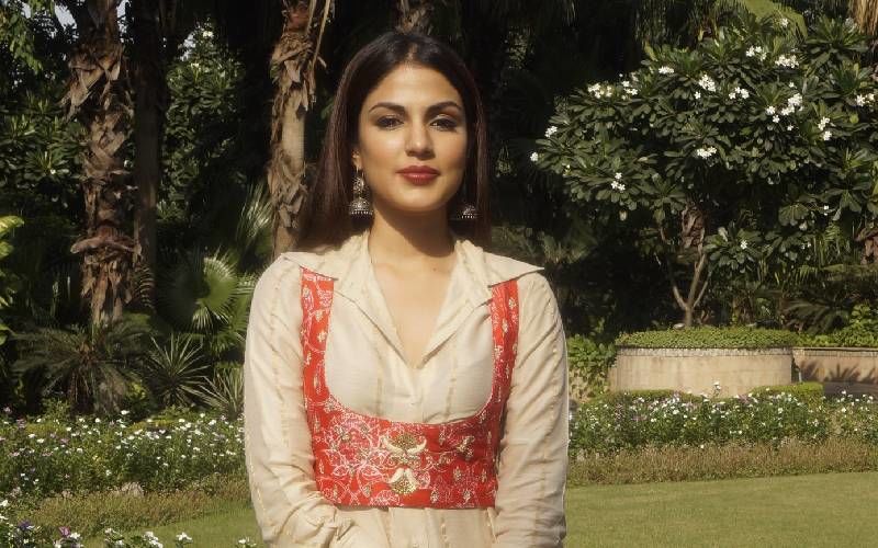 'Don't Think Rhea Chakrabory Will Appear Before The ED, Is Scared Of Getting Arrested', Says Bihar DGP Gupteshwar Pandey