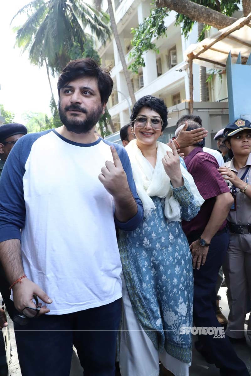 Sonali Bendre and Goldie Behl