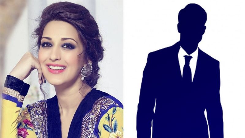 Look Who's Reuniting With Sonali Bendre After 18 Years With A Big Surprise!