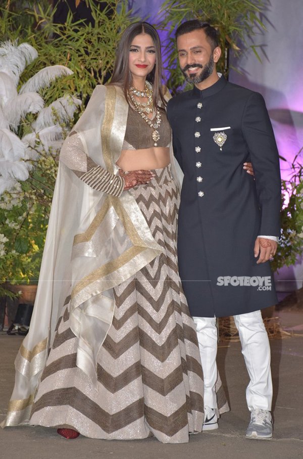 Sonam Kapoor With Anand Ahuja At Their Reception