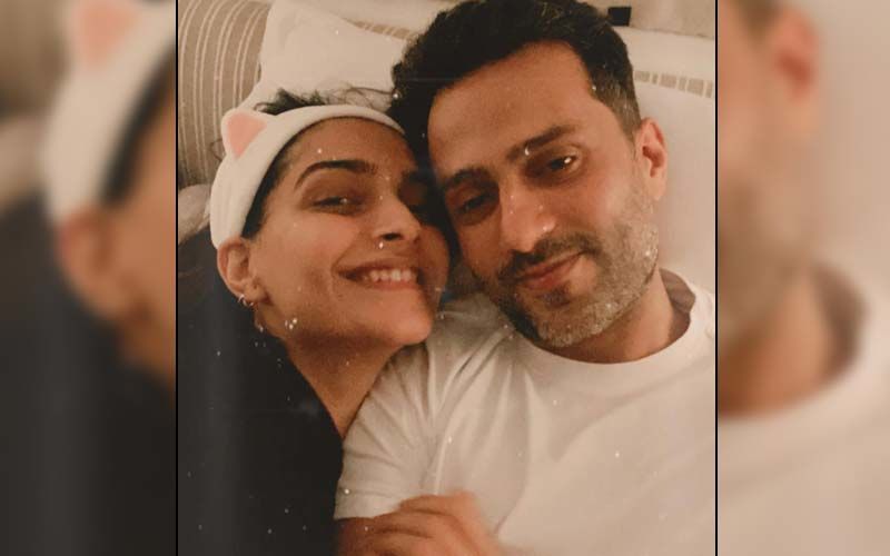 Netizens Can't Stop Speculating That Sonam Kapoor Is Pregnant With Her First Child; Here's Why