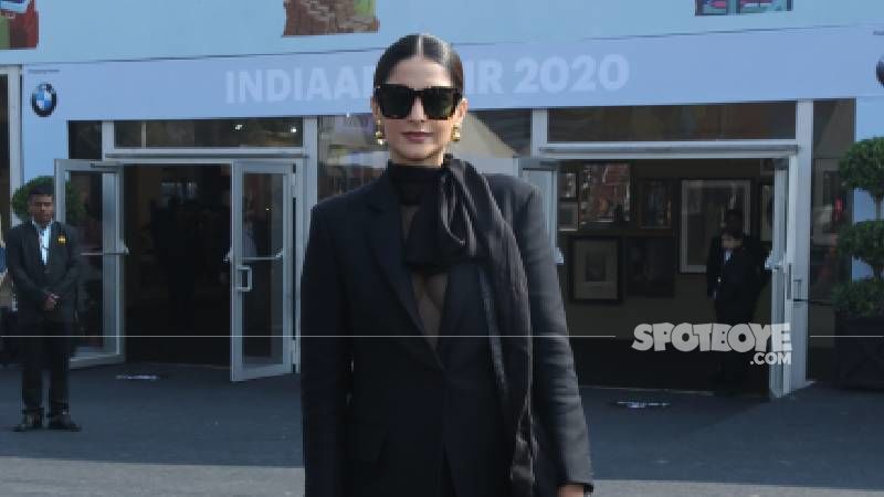 Sonam Kapoor Pledges To Put Her Social Media To Good Use; Helps People Amidst Trying Times Of Coronavirus And Amplifies Netizens Request For Help