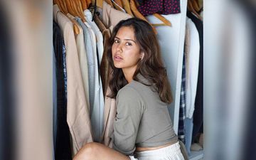 Sonam Bajwa Looks Radiant Sans Makeup In Her Latest Pic
