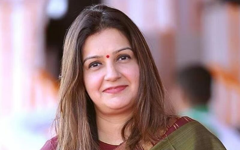 ‘Shameless Vultures’: Shiv Sena (UBT) MP Priyanka Chaturvedi Condemns Bollywood Filmmakers For Rushing To Register ‘Operation Sindoor’ Title