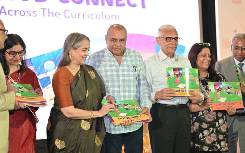 Paresh Rawal’s Sweet Gesture For Wife Swaroop Sampat Rawal On Their Wedding Anniversary