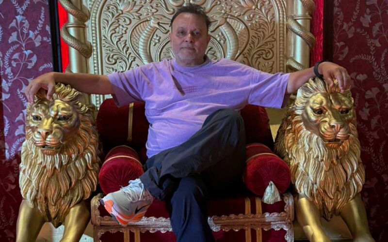 "Shenshah Se Less Nahi Hota Director Set Par": Anil Sharma Shares Special Update From The Sets Of Arjun Naga.