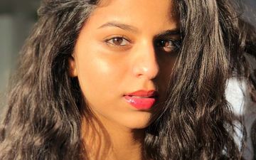 Shah Rukh Khan's Daughter Suhana Khan Makes Her Official Insta Account Public - FINALLY
