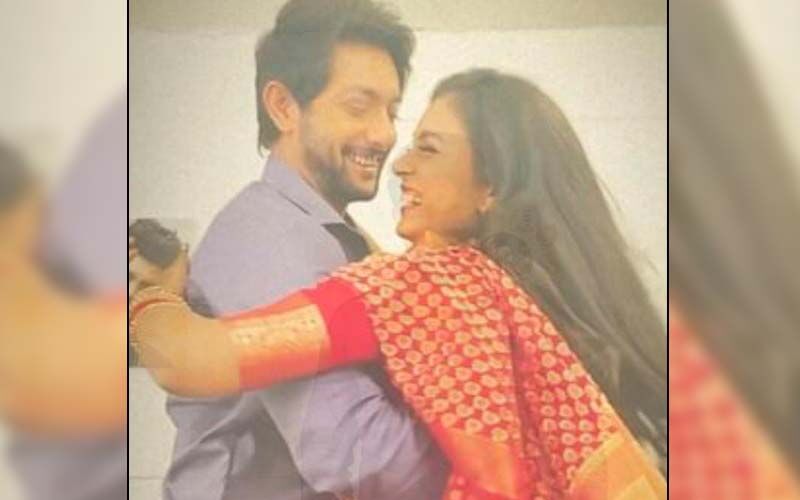 Imlie And Aryan Singh Rathore's Fans Demand Makers For A Shah Rukh Khan-Kajol Inspired Romance Sequence After Sumbul Touqeer Khan's Pic In Red Saree Goes Viral