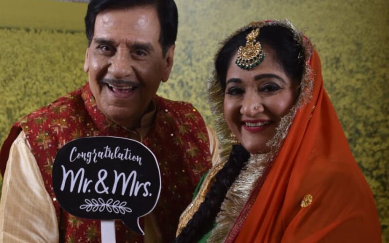 Anupamaa SPOILER ALERT: Shah Family Plans To Get Baa-Babuji Married Again On Their 50th Wedding Anniversary; Vanraj Loses Temper Over Kavya